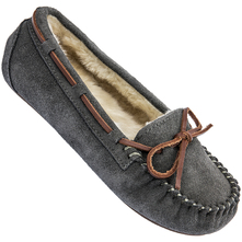 narrow fitting mens slippers