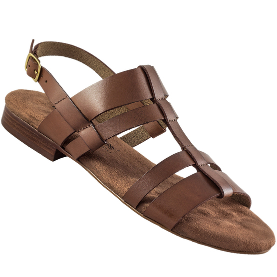 Shoes that fit. James Inglis. Narrow Fitting Shoes to Wide Fitting