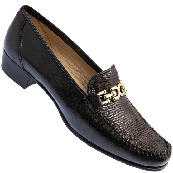 special fitting shoes
