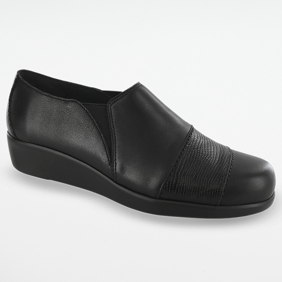 special fitting shoes